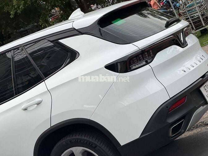 Vinfast Lux SA 2021 Trắng 80.000 km