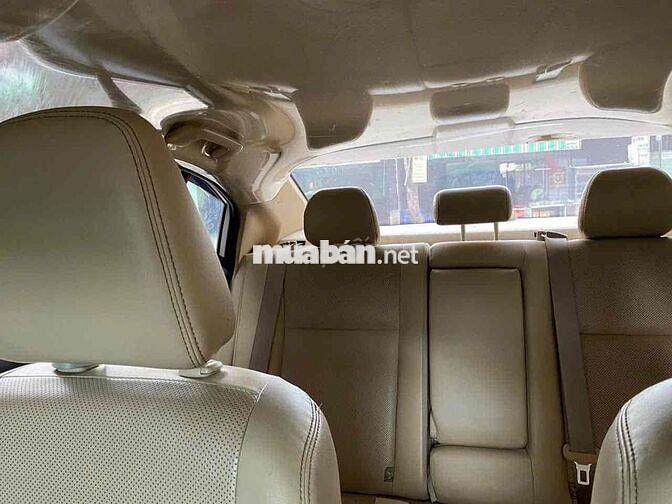 Toyota Vios 2021 Trắng 5 chỗ