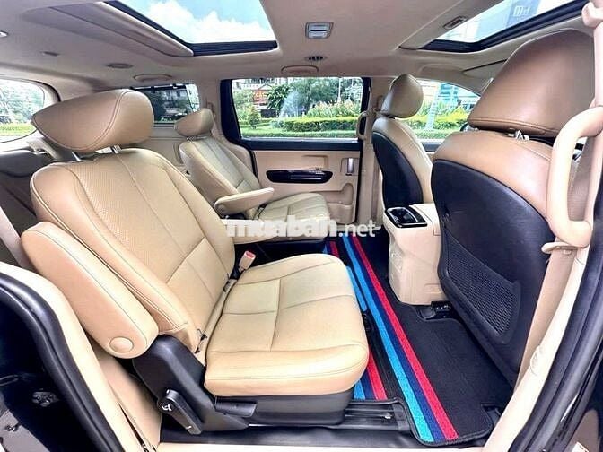 Kia Sedona 2021 Dầu Đen