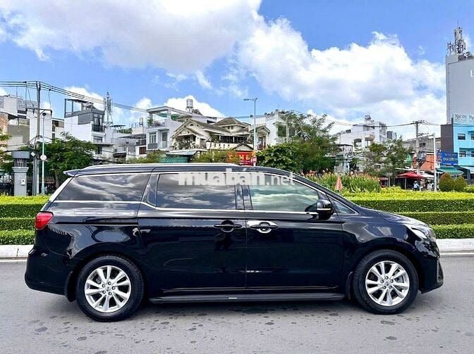 Kia Sedona 2021 Dầu Đen
