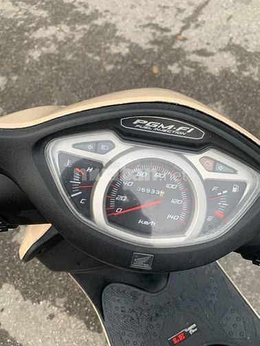 Cần bán xe Honda Lead 110cc đời cuối chân chống điẹn, màu be