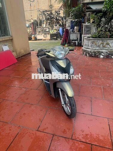 Honda Vision 2019 đỏ mận