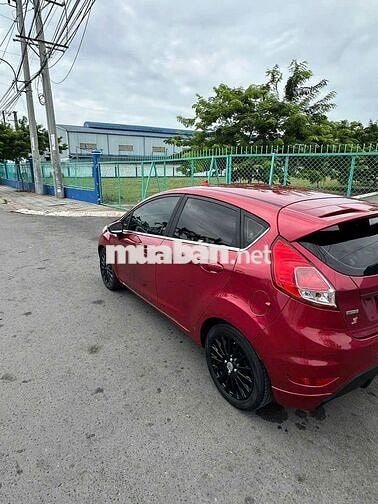 Ford Fiesta 1.0 Turbo Xăng Đỏ