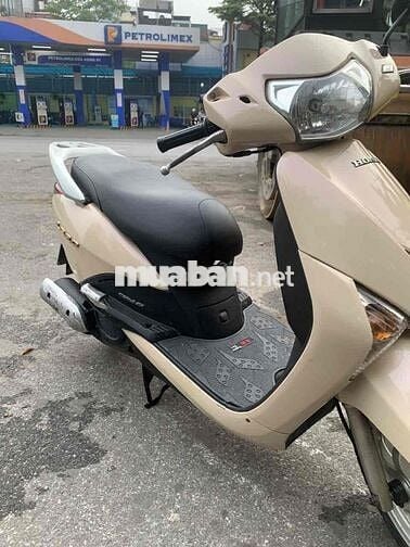 Honda Lead 110cc Vàng cát 1000km