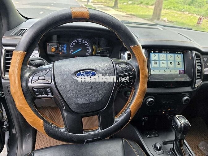 Ford Wildtrak 2018 2.0 biturbo Tự động Xám