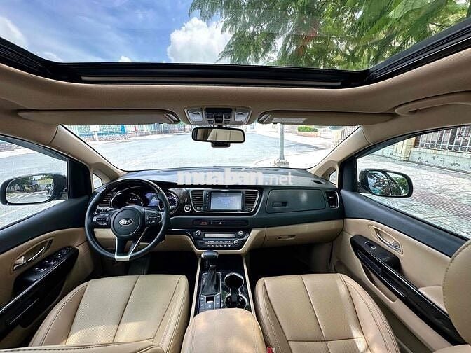 Kia Sedona Luxury 2.2D Full 2020 Đen 73000 km