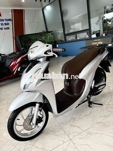 Honda Vision 2025 Xám 2.467km