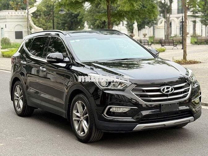 Hyundai Santafe 4wd 2018 Xăng 82000 km Đen