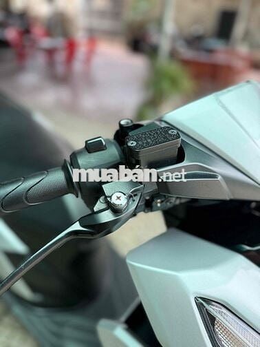 Honda Vario 125 v2 2025 Bạc 2000 km