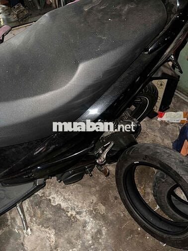 đổi xe trật nhà nên bán ạ