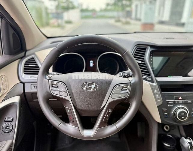 Hyundai Santafe 4wd 2018 Xăng 82000 km Đen