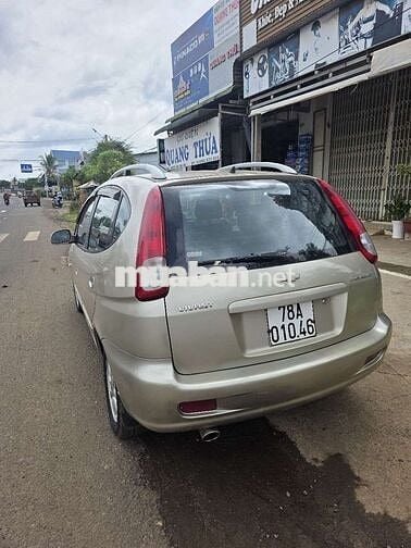 Chevrolet Vivante Vàng cát 7 chỗ