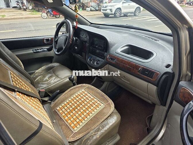 Chevrolet Vivante Vàng cát 7 chỗ