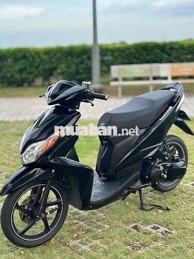 đổi xe trật nhà nên bán ạ