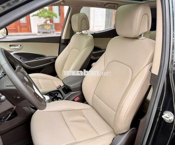 Hyundai Santafe 4wd 2018 Xăng 82000 km Đen