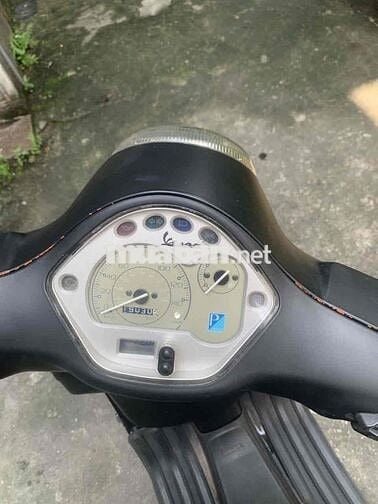 Piaggio Vespa LX 125cc FI 1000km Đen