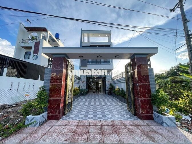 KHÔNG CHỈ LÀ NHÀ, ĐÂY LÀ NƠI KINH DOANH LÝ TƯỞNG –  HƠN 140M2 THỔ CƯ