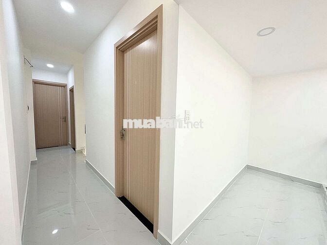 Nhà đẹp 2 tầng Tân Phú, 1 sẹc Huỳnh Thiện Lộc Sát mặt tiền Nhỉnh 6 Tỷ 
