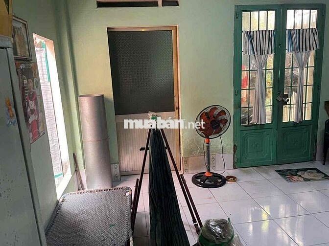 Nhà Ở Ngay Trung Tâm Thương Mại Rạch Sỏi