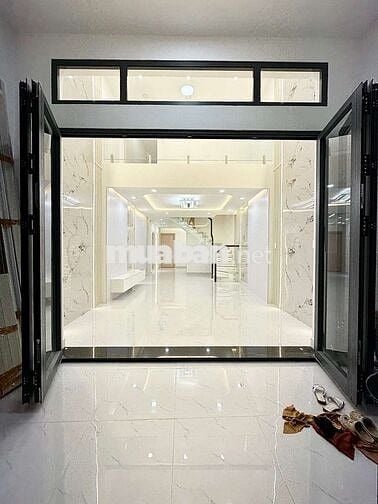 Nhà đẹp 2 tầng Tân Phú, 1 sẹc Huỳnh Thiện Lộc Sát mặt tiền Nhỉnh 6 Tỷ 