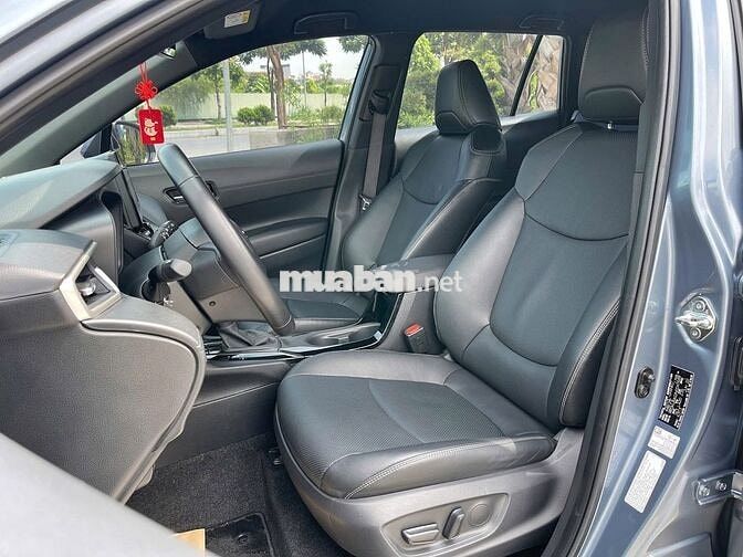 Toyota Corolla Cross 1.8G 2021 Xanh Đá | 26,000 Km