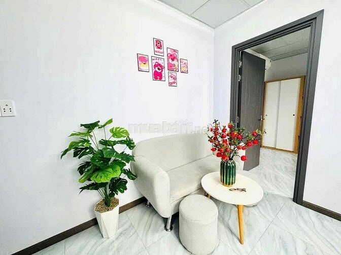 Chính Chủ Cho Thuê Phòng Ful NT Cao Cấp Hầm Xe 3,9tr StuidiO 1PN 4,5tr