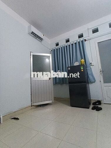 Phòng ghép nam máy lạnh giá rẻ
