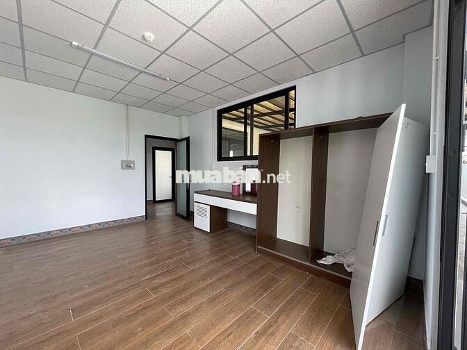 Căn hộ mới 100% gần Bến xe Q8– Ban công –  Thang máy-Cho nuôi mèo