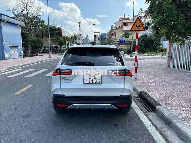 Toyota Yaris Cross 1.5S 2024 Trắng 4000 km