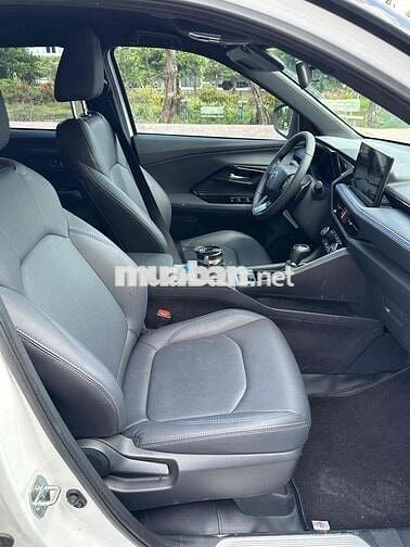 Toyota Yaris Cross 1.5S 2024 Trắng 4000 km
