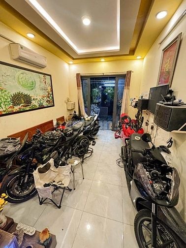 Chính chủ bán căn nhà tâm huyết tại trung tâm thị trấn Hóc Môn (có thư
