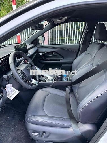 Toyota Yaris Cross 1.5S 2024 Trắng 4000 km