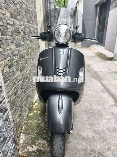 Piaggio Vespa GTS 300 2018 Xám