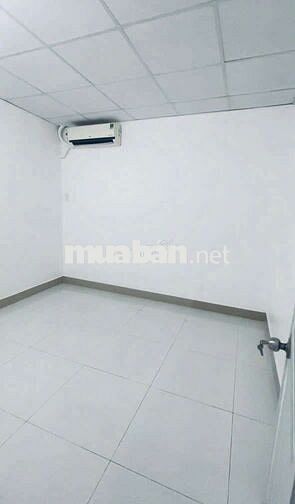 NHÀ NC HXH 4,5x16 TR 1 LẦU 2PN+1 PN HỞ NƠ TRANG LONG P13 BT