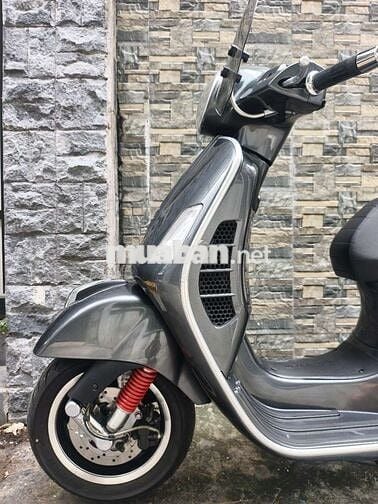 Piaggio Vespa GTS 300 2018 Xám
