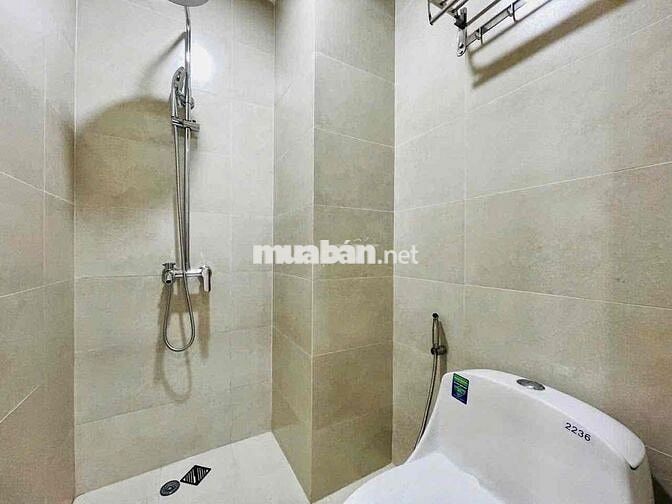 CHDV THANG MÁY - RỘNG RÃI CV GIA ĐỊNH