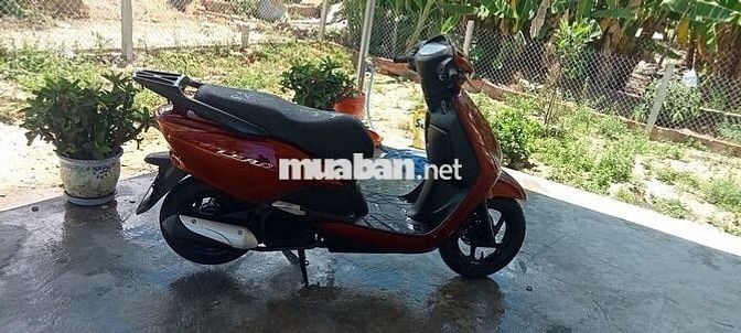 Honda Lead 2024 màu Đỏ