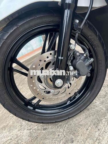Honda SH 160 ABS 2025 Trắng đen bán trả góp