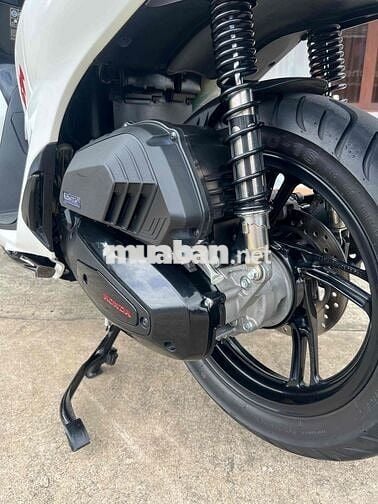 Honda SH 160 ABS 2025 Trắng đen bán trả góp