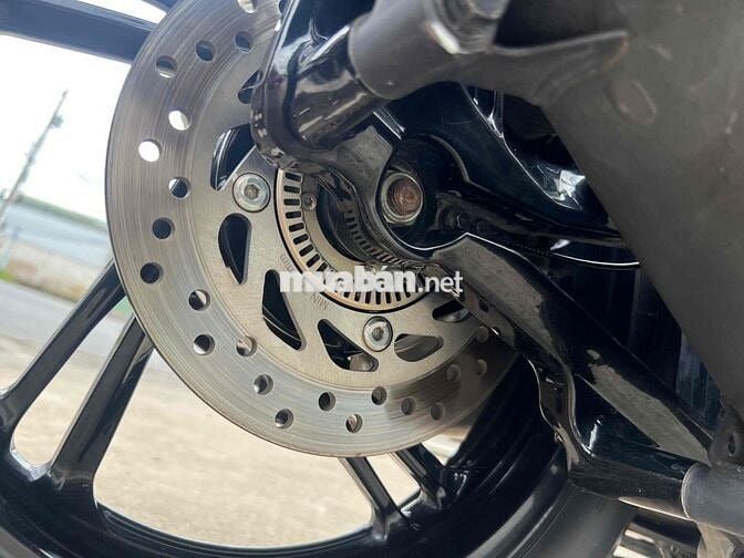 Honda SH 160 ABS 2025 Trắng đen bán trả góp