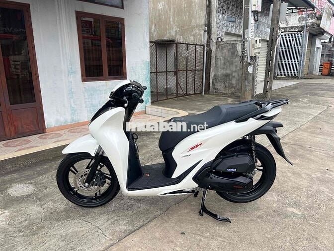 Honda SH 160 ABS 2025 Trắng đen bán trả góp