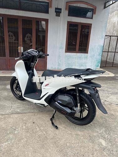 Honda SH 160 ABS 2025 Trắng đen bán trả góp
