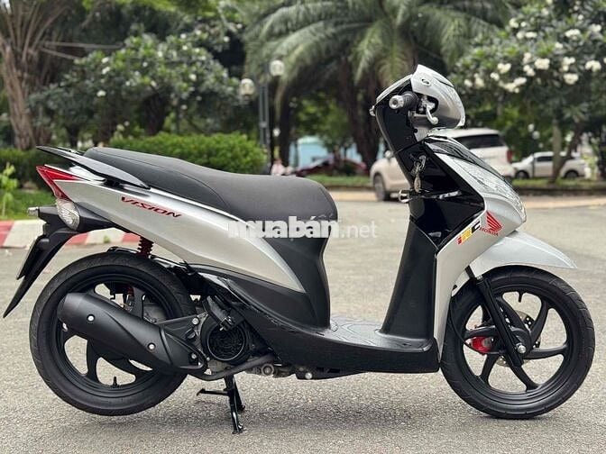 Honda Vision 2012 Bạc đen BSTP nguyên zin full new