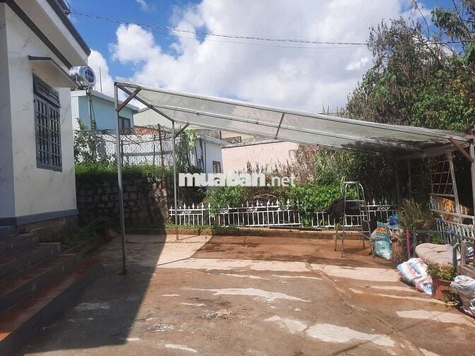 Cho thuê nhà Đà Lạt mới cất, hợp đồng lâu dài