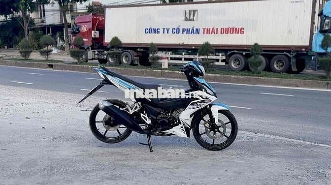 Honda Winner V1 Trắng Xanh Đen