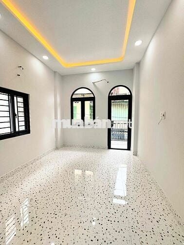 BÁN GẤP NHÀ MỚI ĐẸP 3 TẦNG - ĐƯỜNG MAI XUÂN THƯỞNG, TRUNG TÂM QUẬN 6.