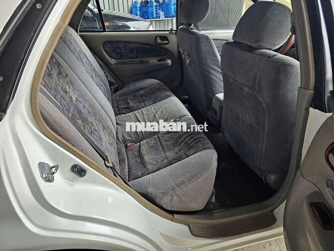 Toyota Corolla GLi 1.6 Số sàn Trắng