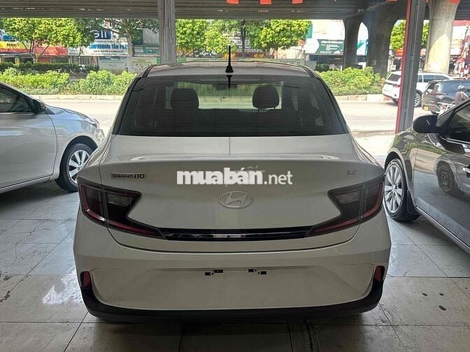 Hyundai i10 2025 Số sàn 35000 km Trắng