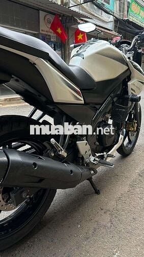 Yamaha FZ-150i Trắng