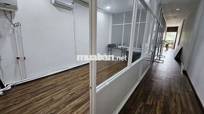CHÍNH CHỦ SALON TÓC NAM SHARE LẠI MB TẦNG 1 DT HƠN 100M2